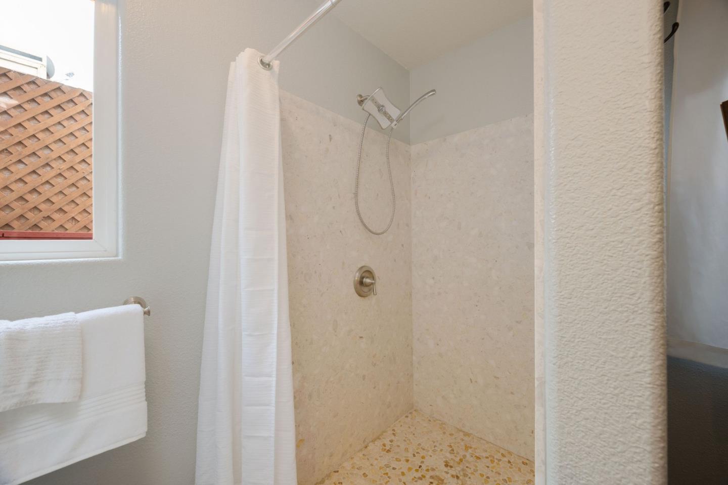 9690 Cabrillo Highway