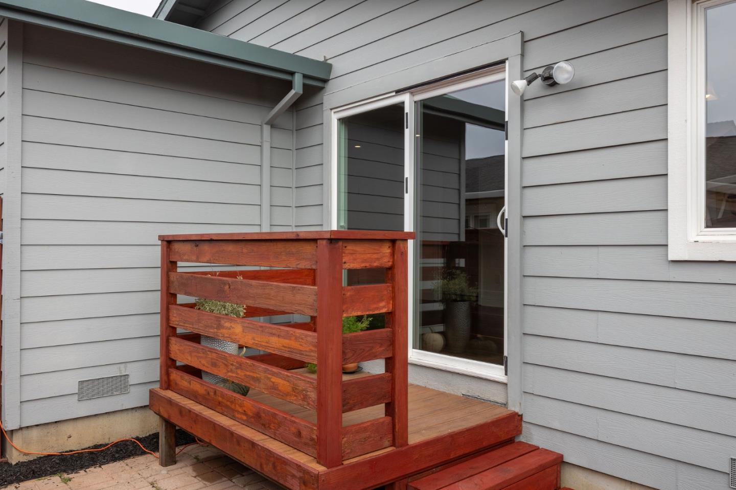 9690 Cabrillo Highway