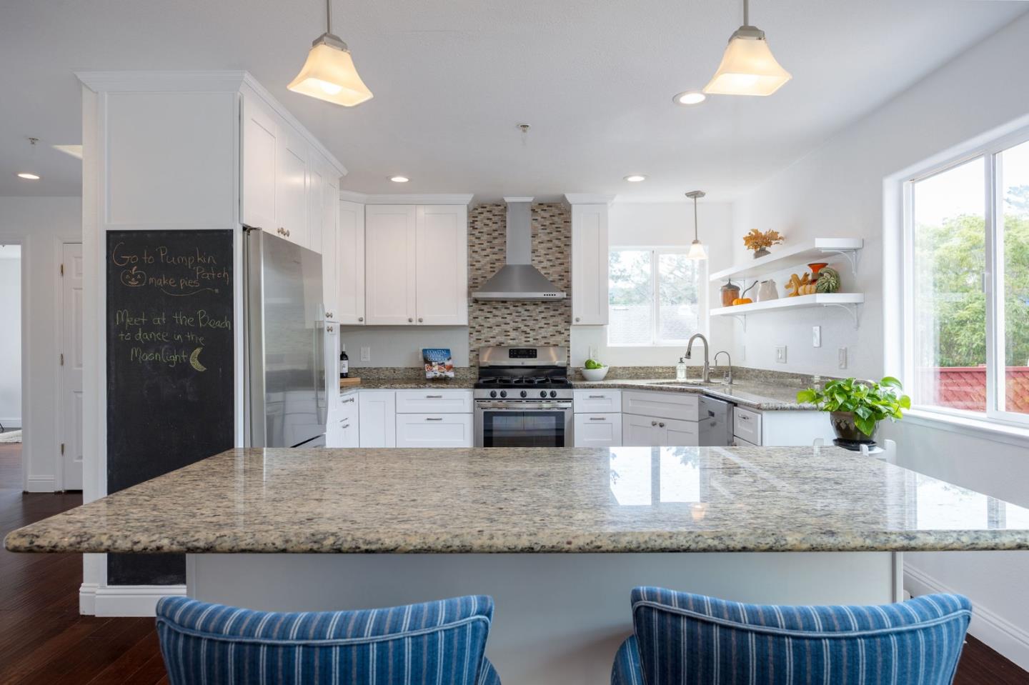 9690 Cabrillo Highway