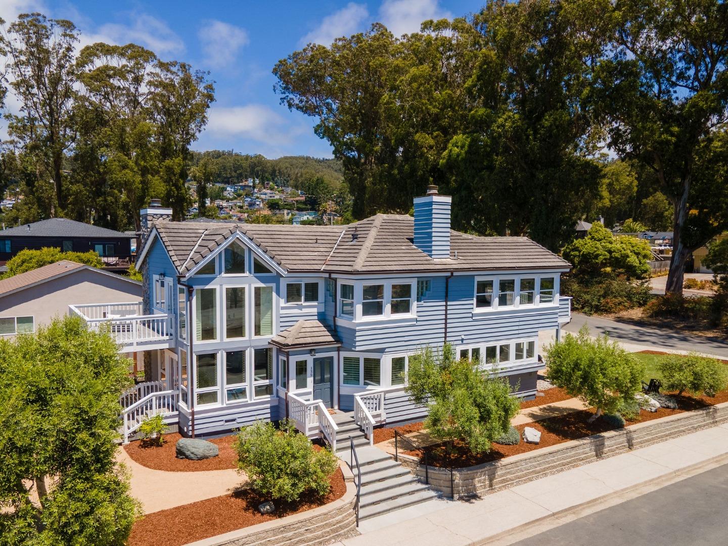 139 Santa Ana Street