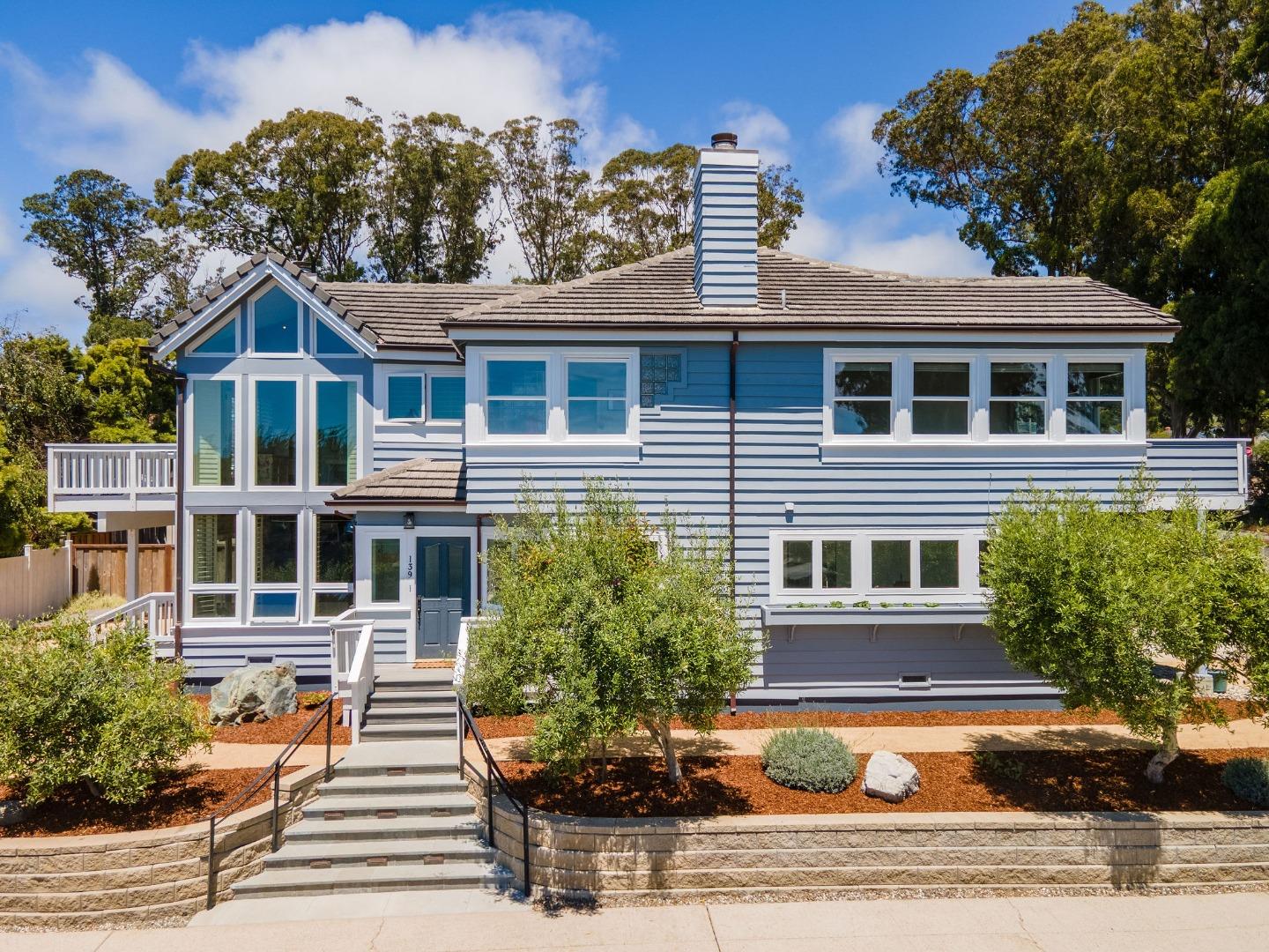 139 Santa Ana Street