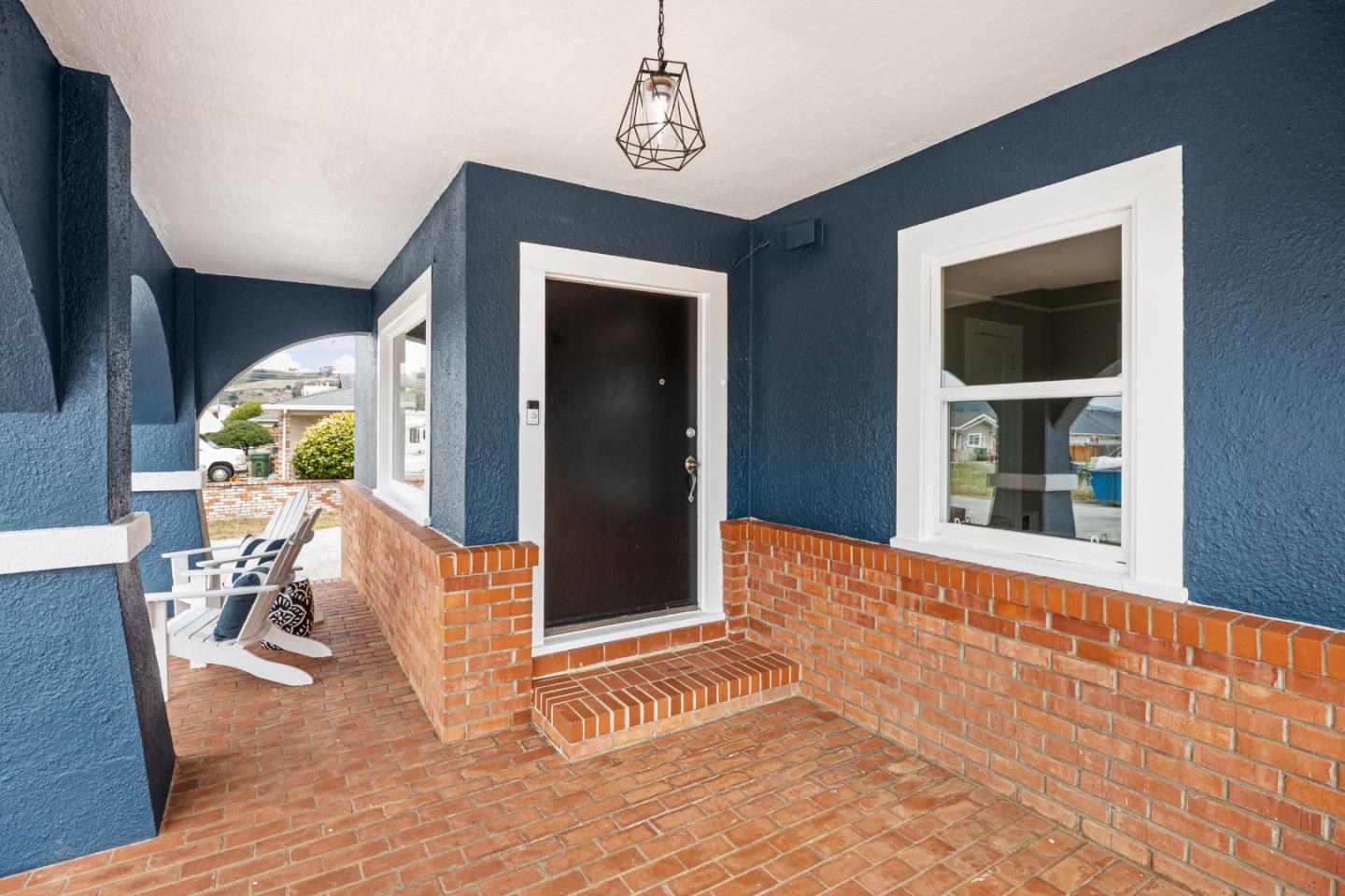 417 Belleville Boulevard