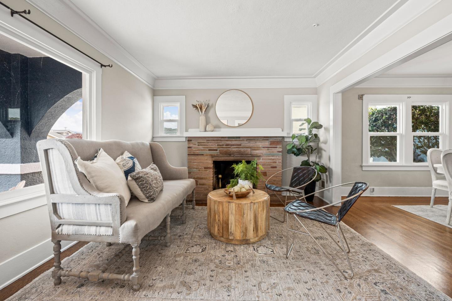 417 Belleville Boulevard