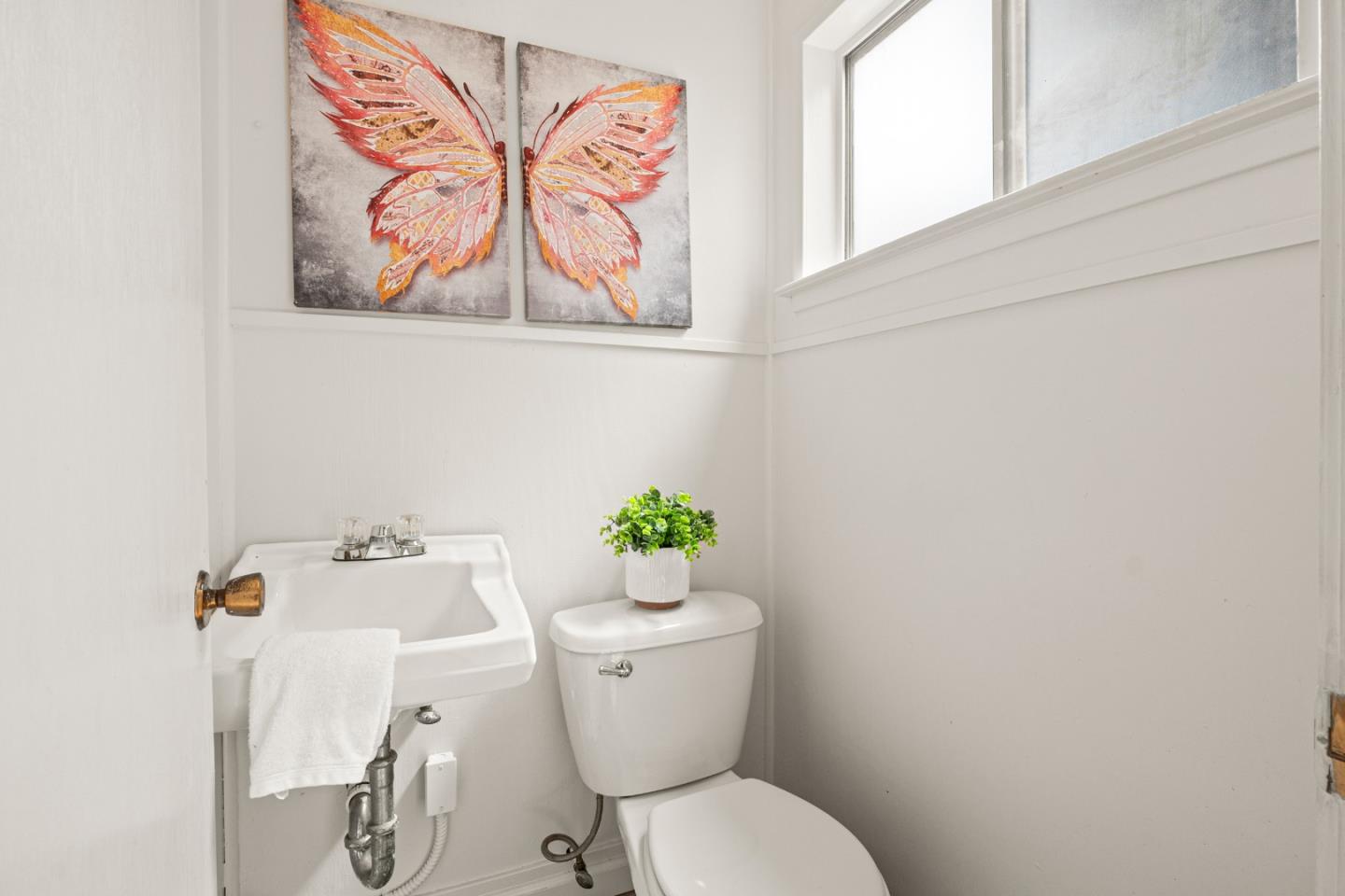 417 Belleville Boulevard