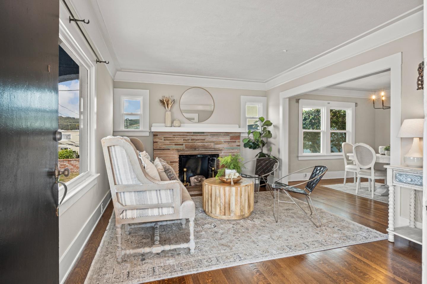 417 Belleville Boulevard