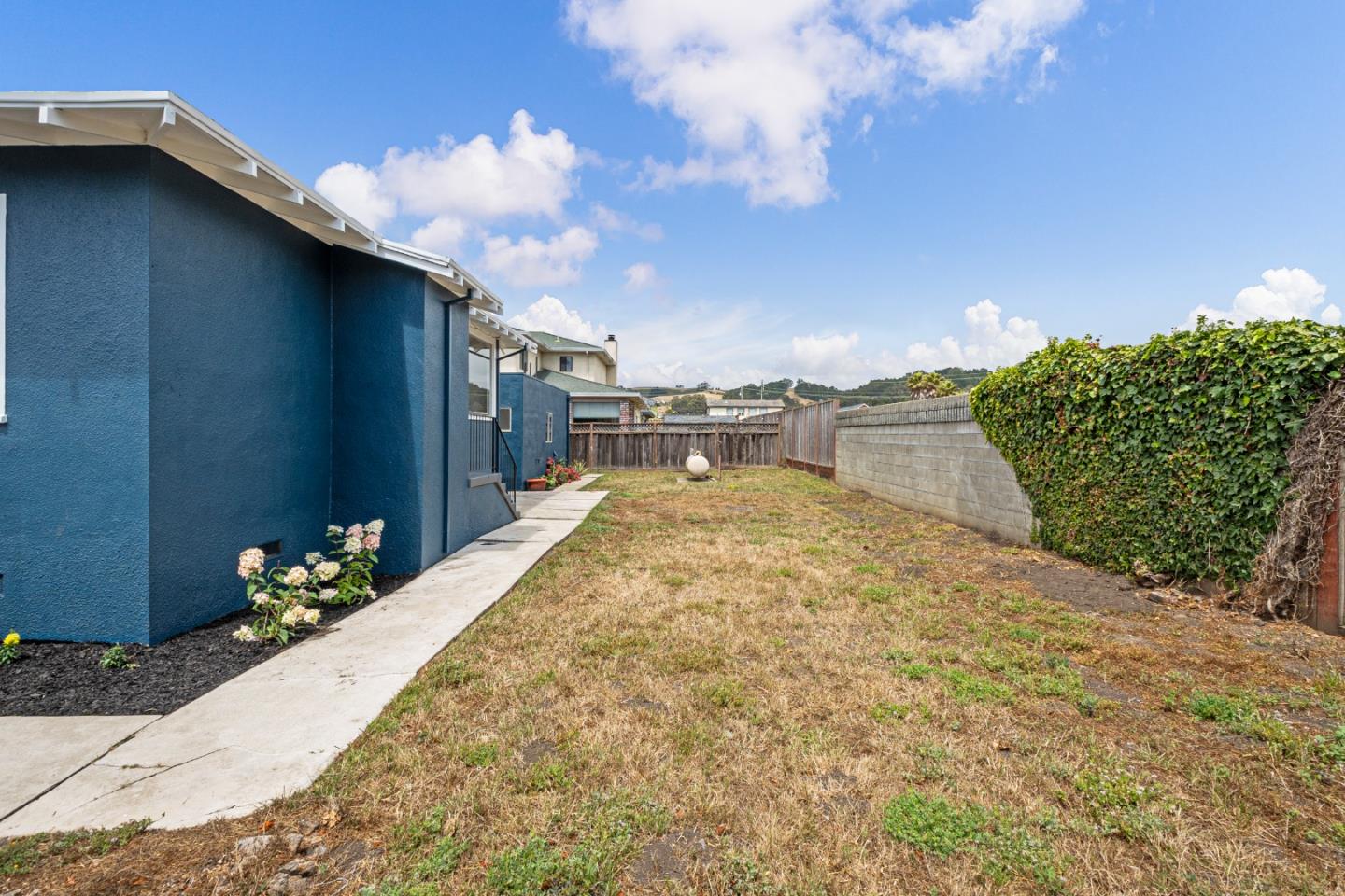 417 Belleville Boulevard