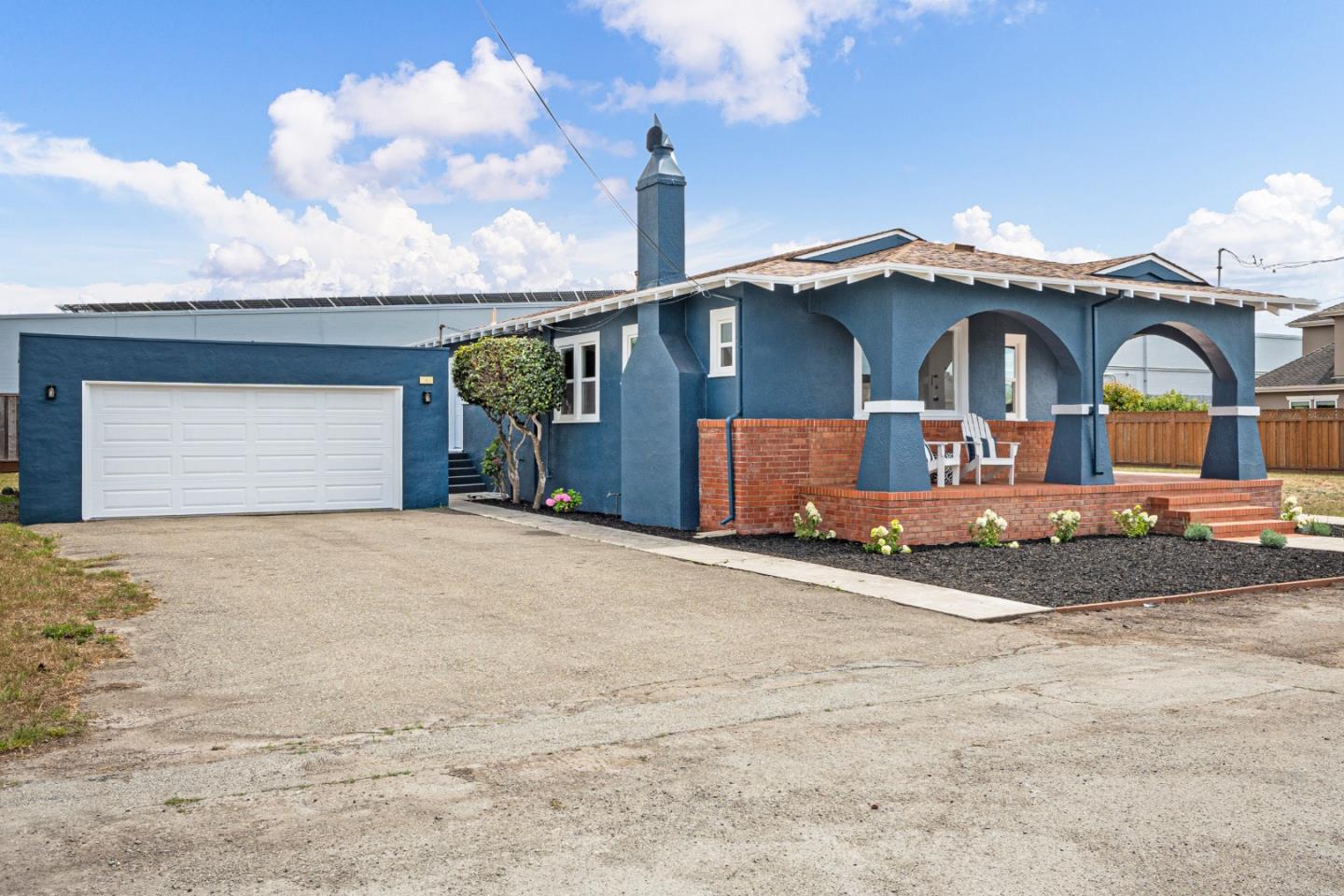 417 Belleville Boulevard