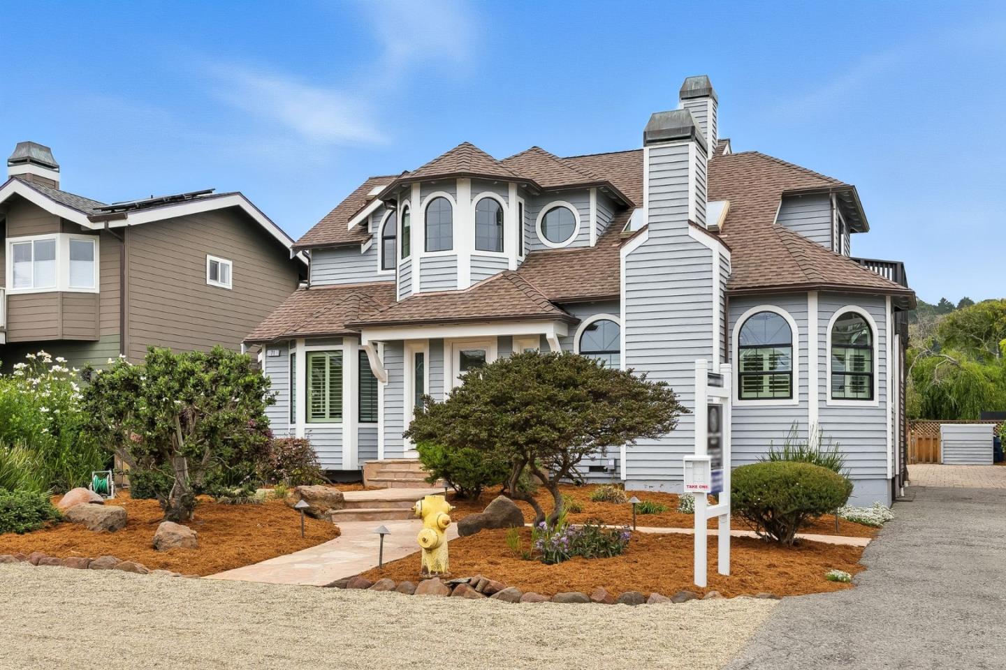 71 Alameda Avenue