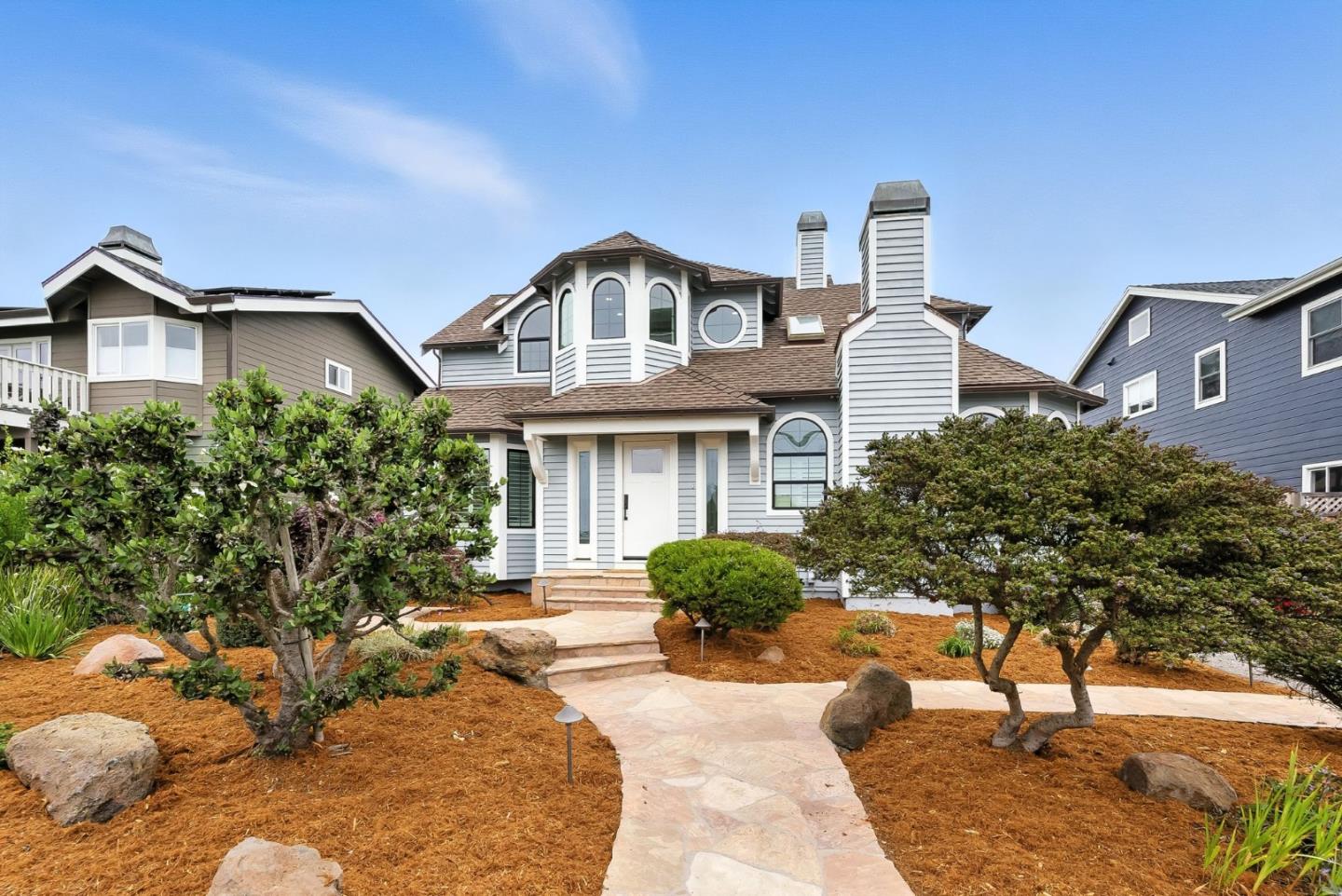 71 Alameda Avenue