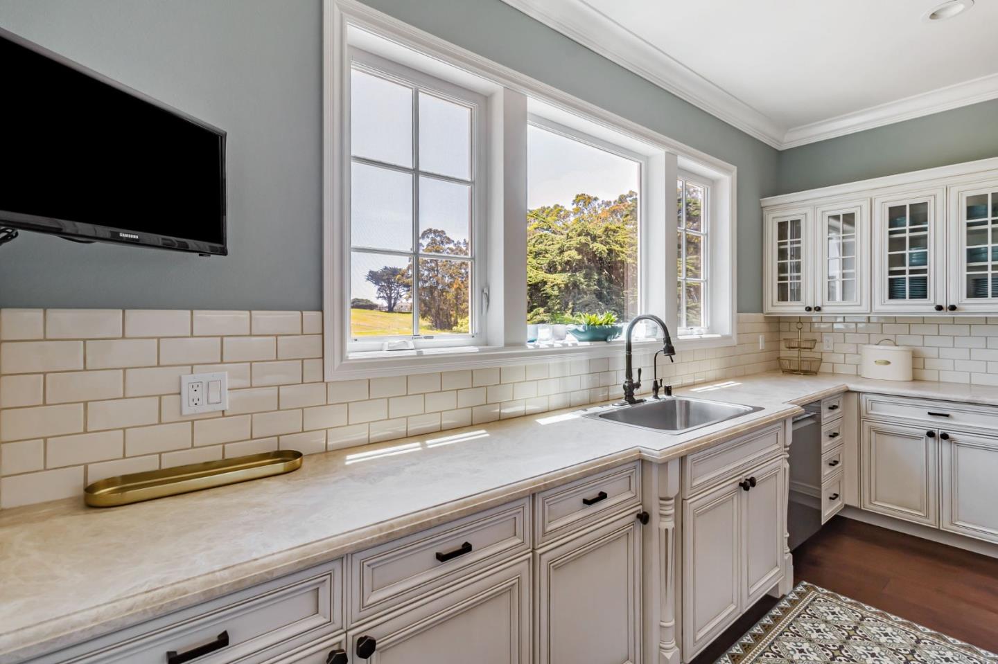 121 Carnoustie Drive