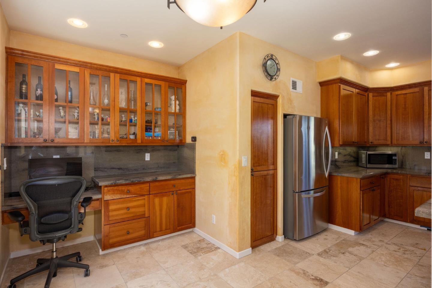 447 3rd Street