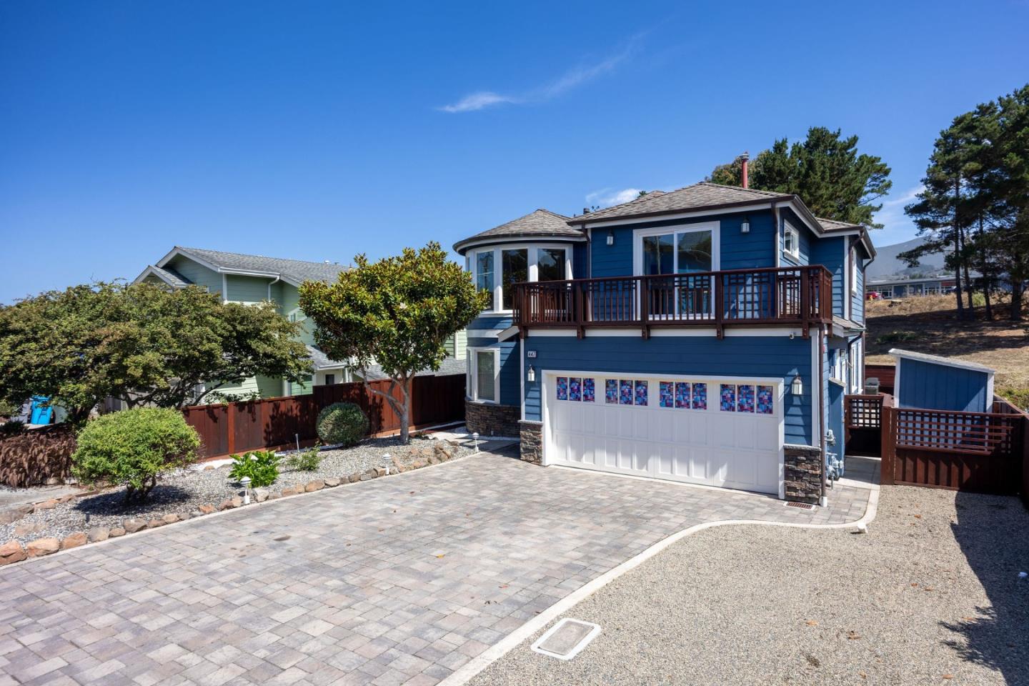 447 3rd Street