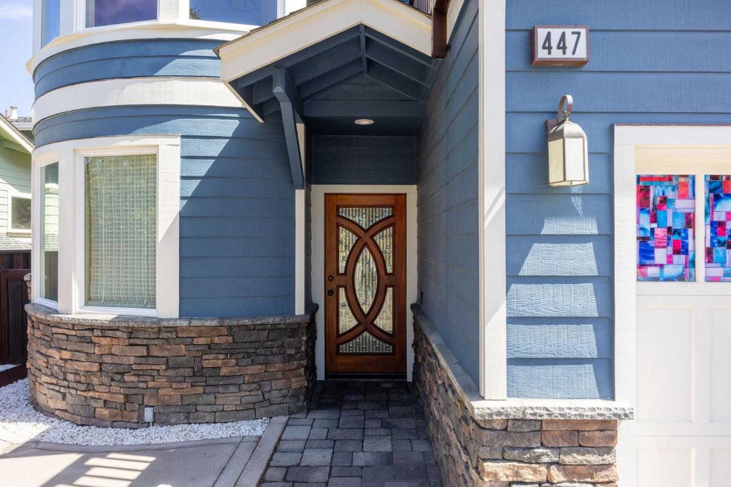 447 3rd Street