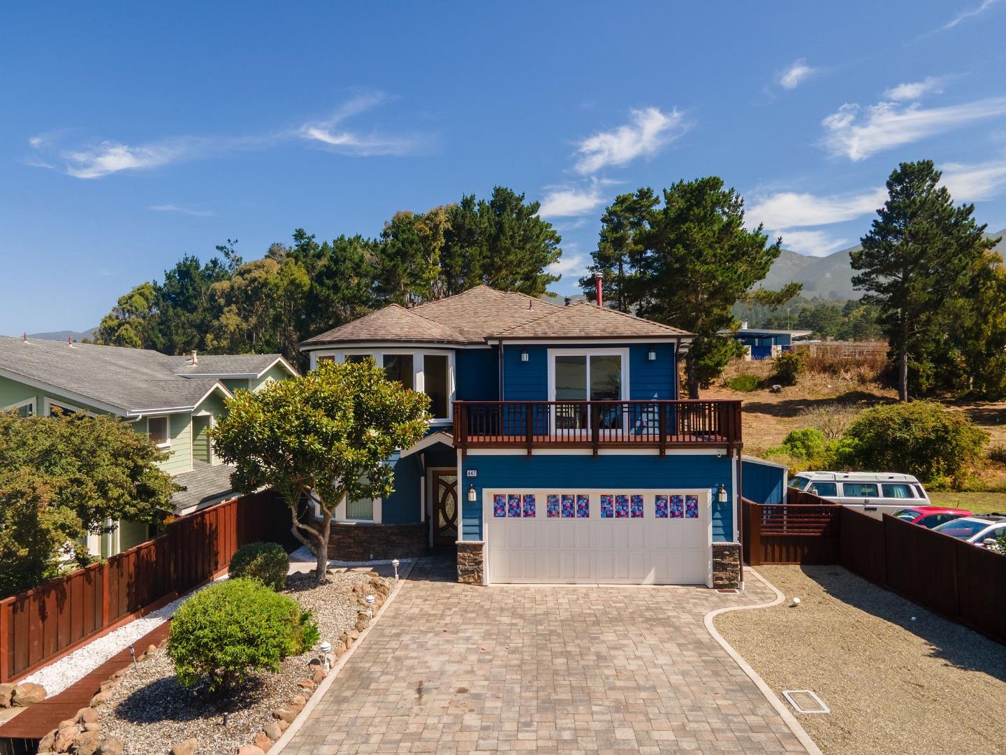 447 3rd Street