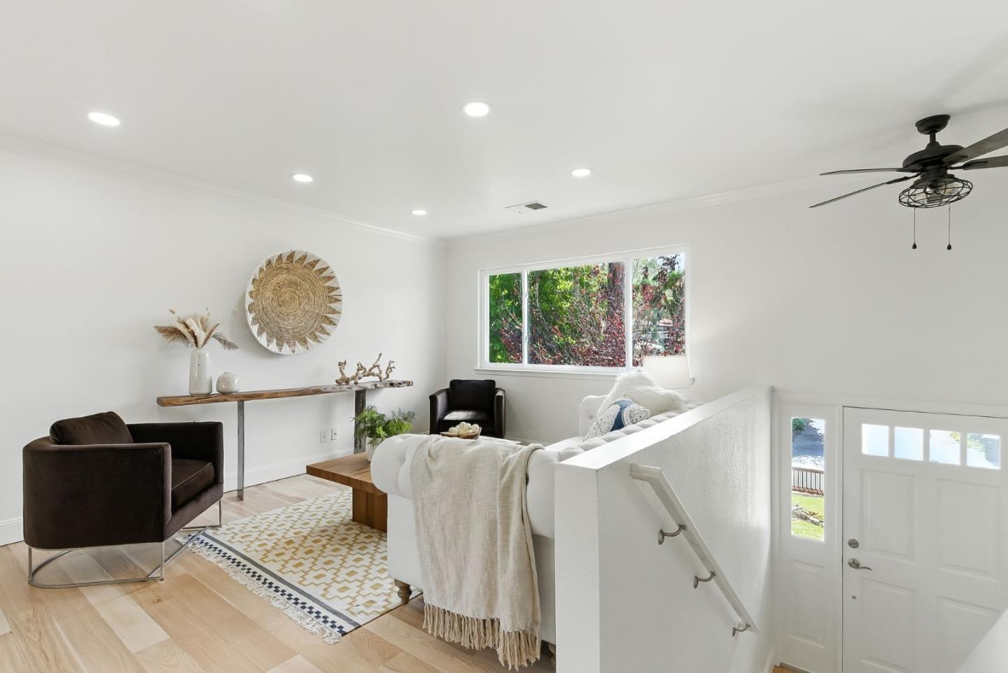 422 Portola Avenue