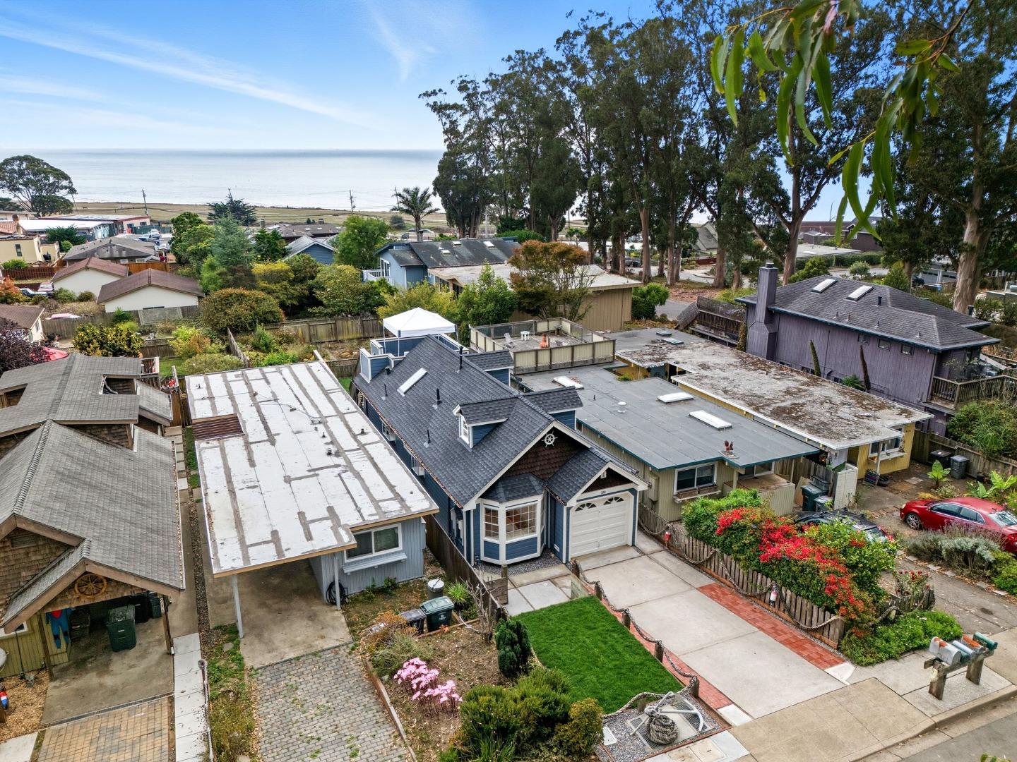 330 Cabrillo Avenue