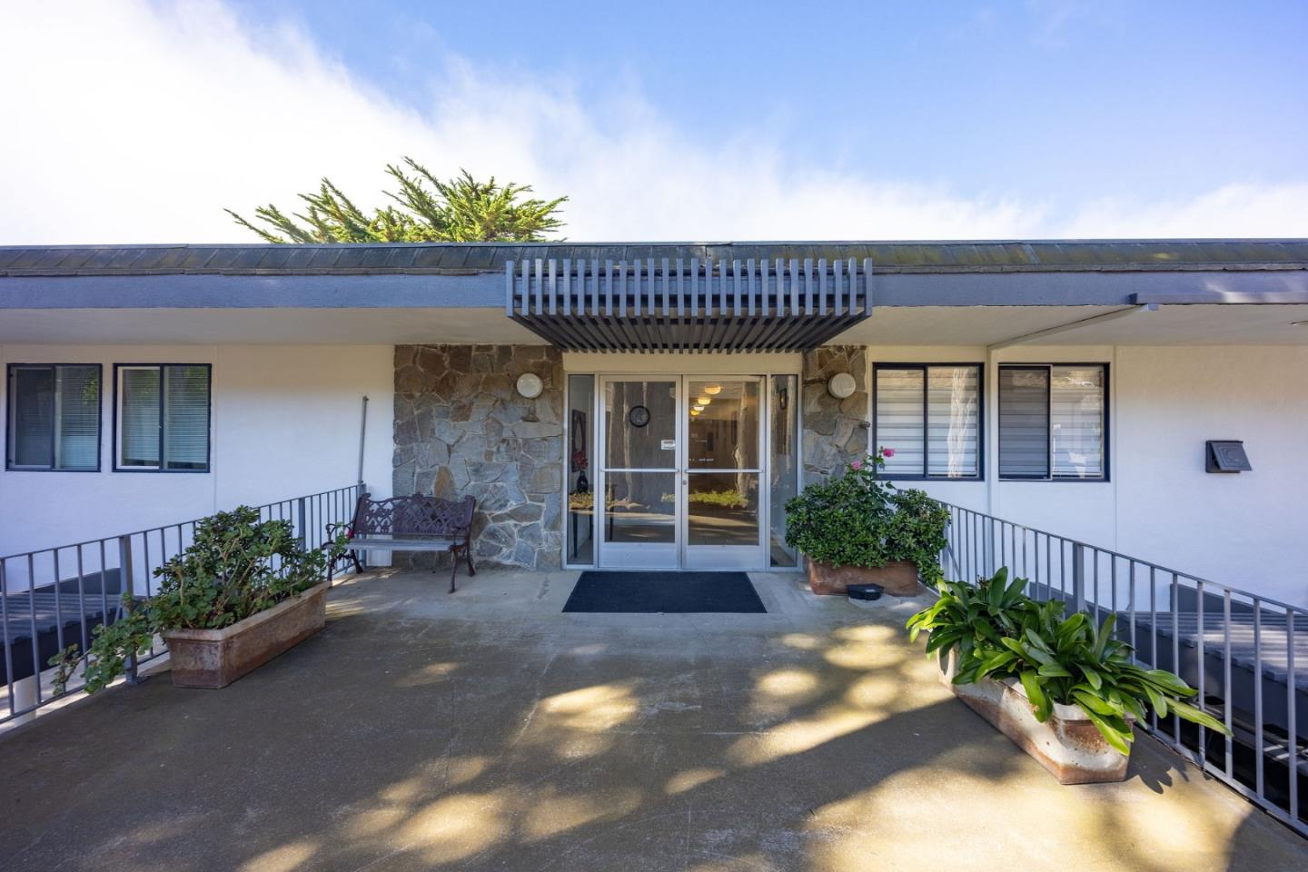 667 Crespi Drive