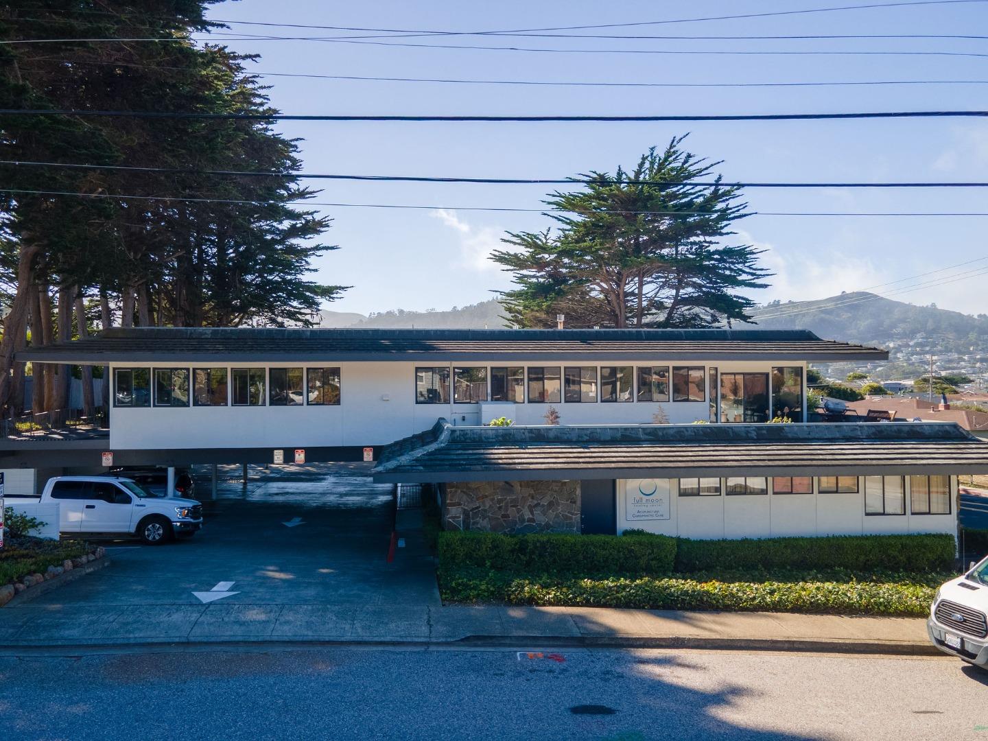 667 Crespi Drive