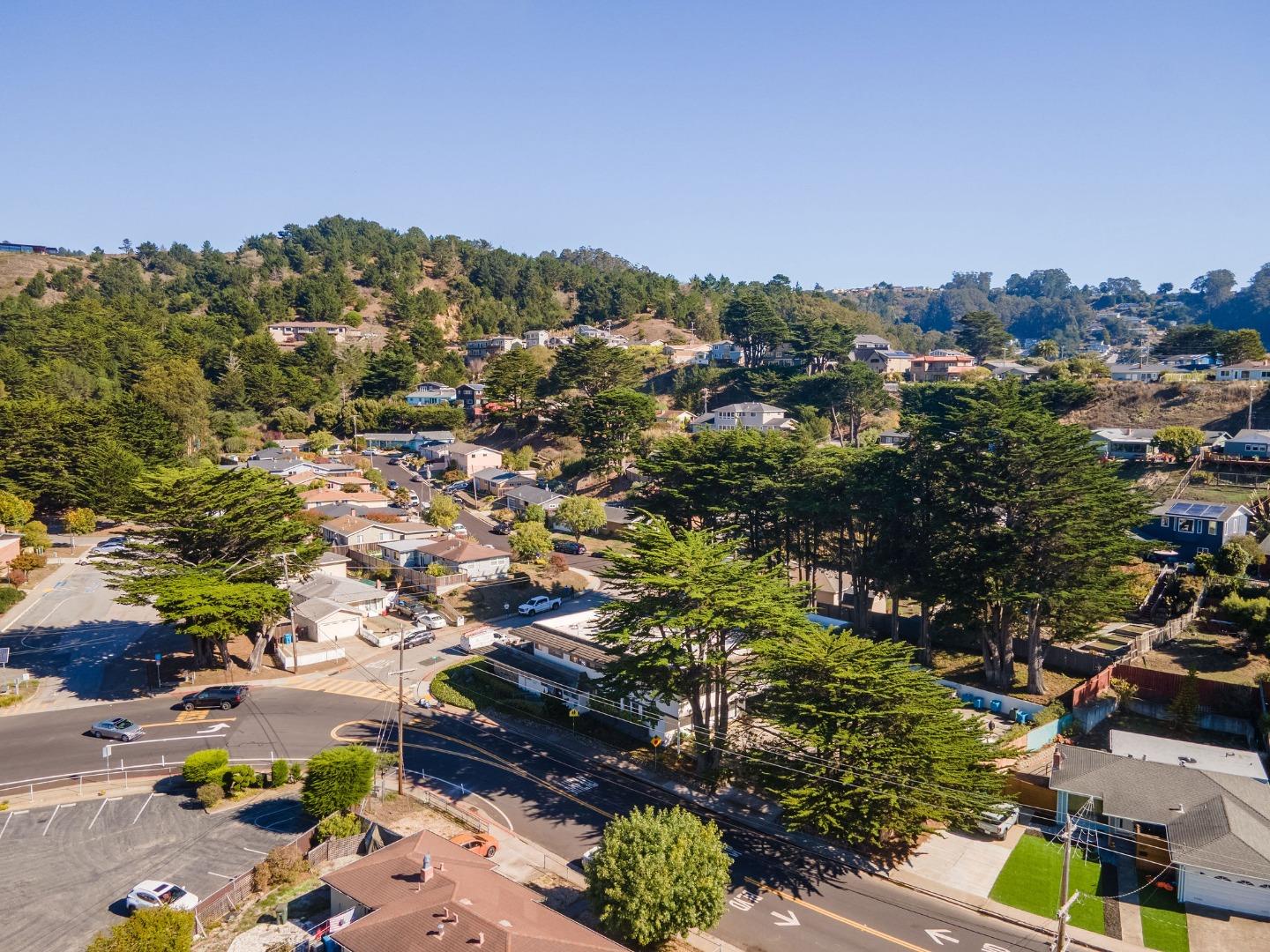 667 Crespi Drive