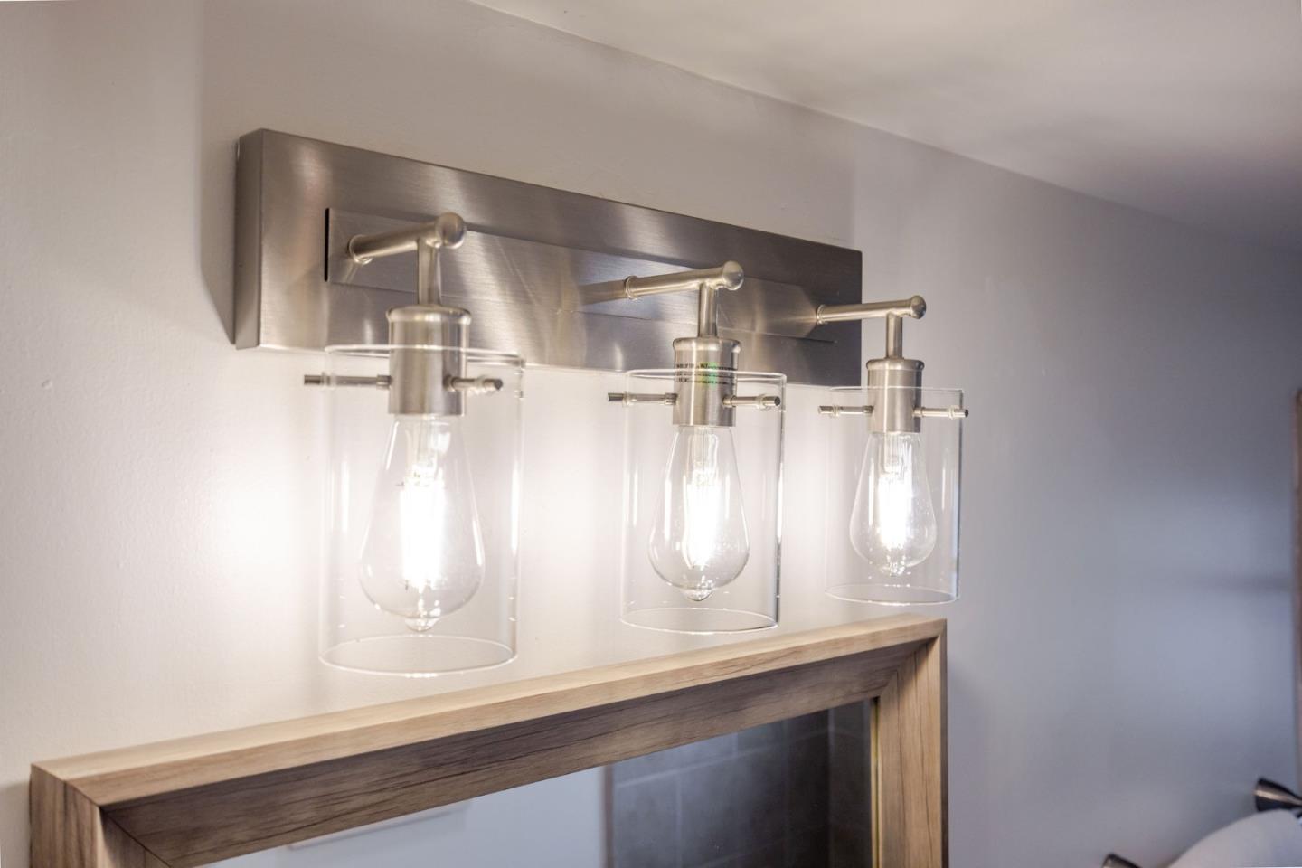 655 George Street