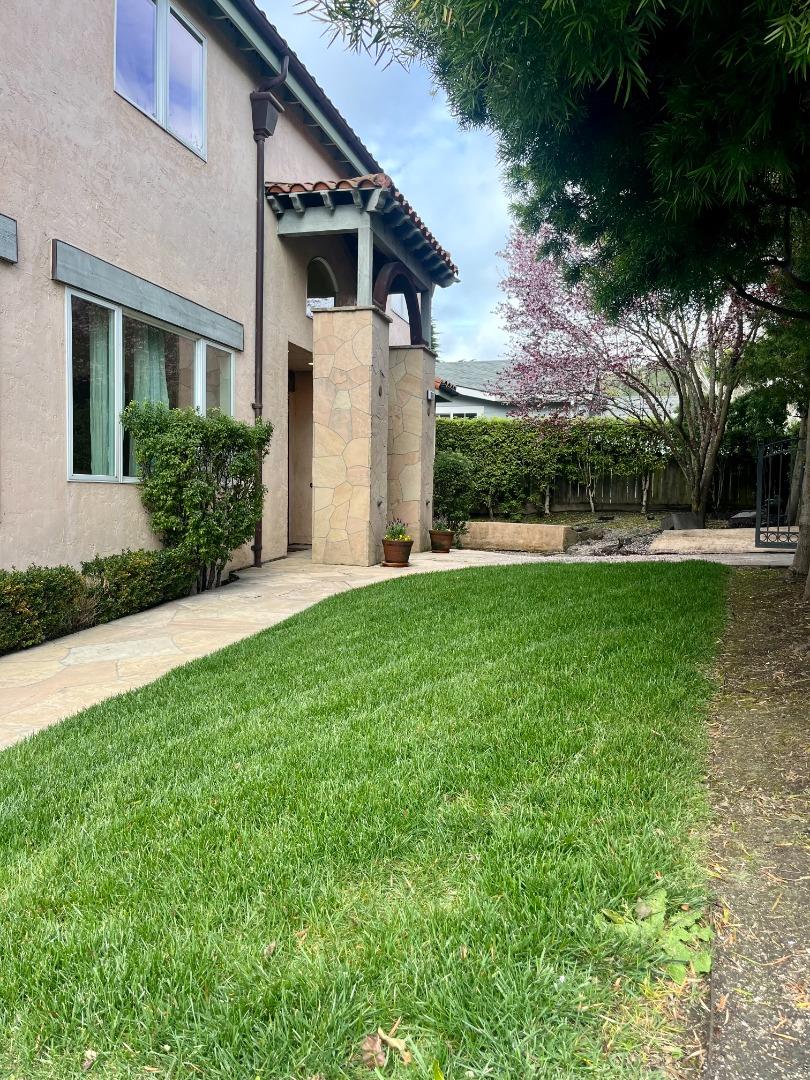 445 Purisima Way