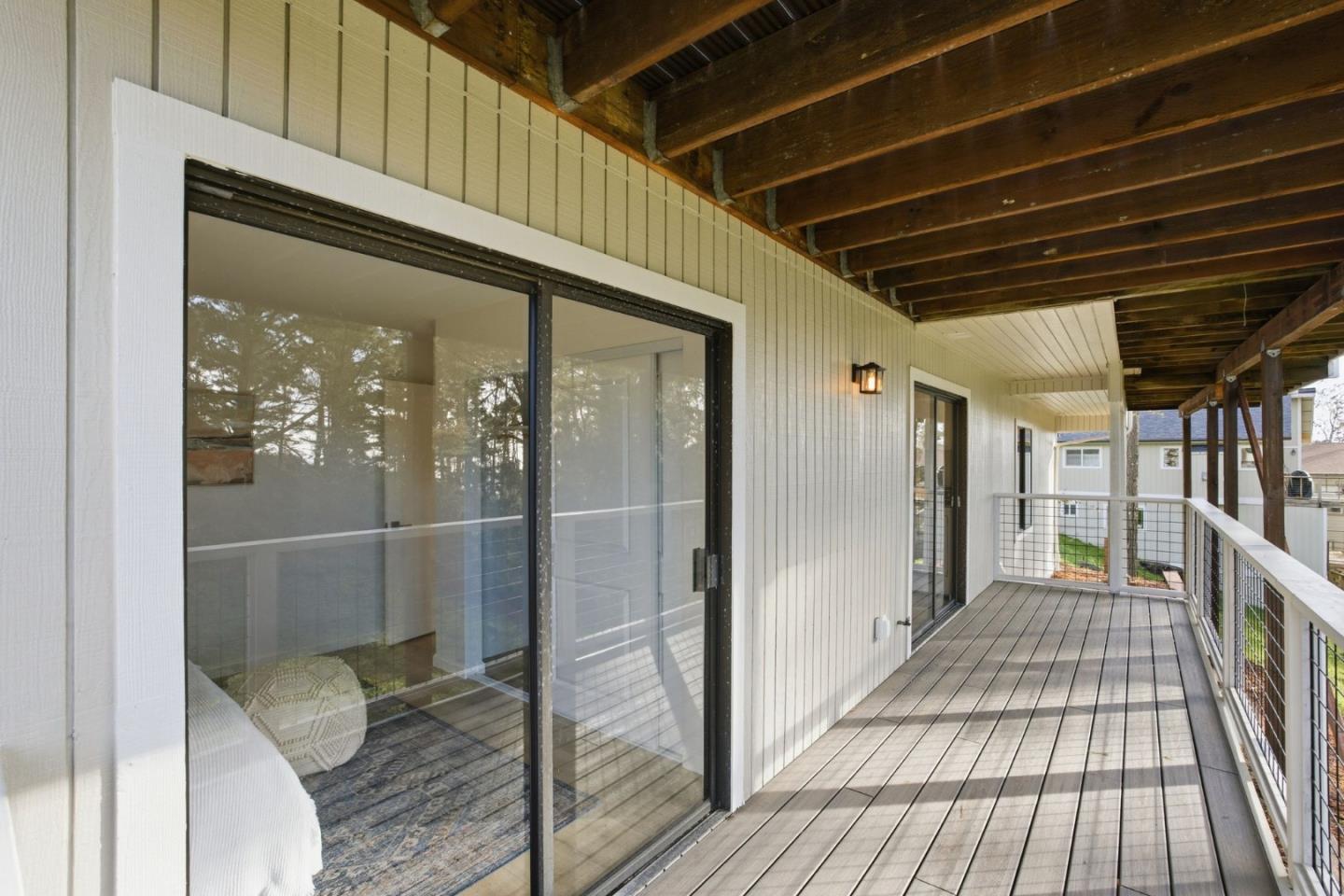 563 El Granada Boulevard