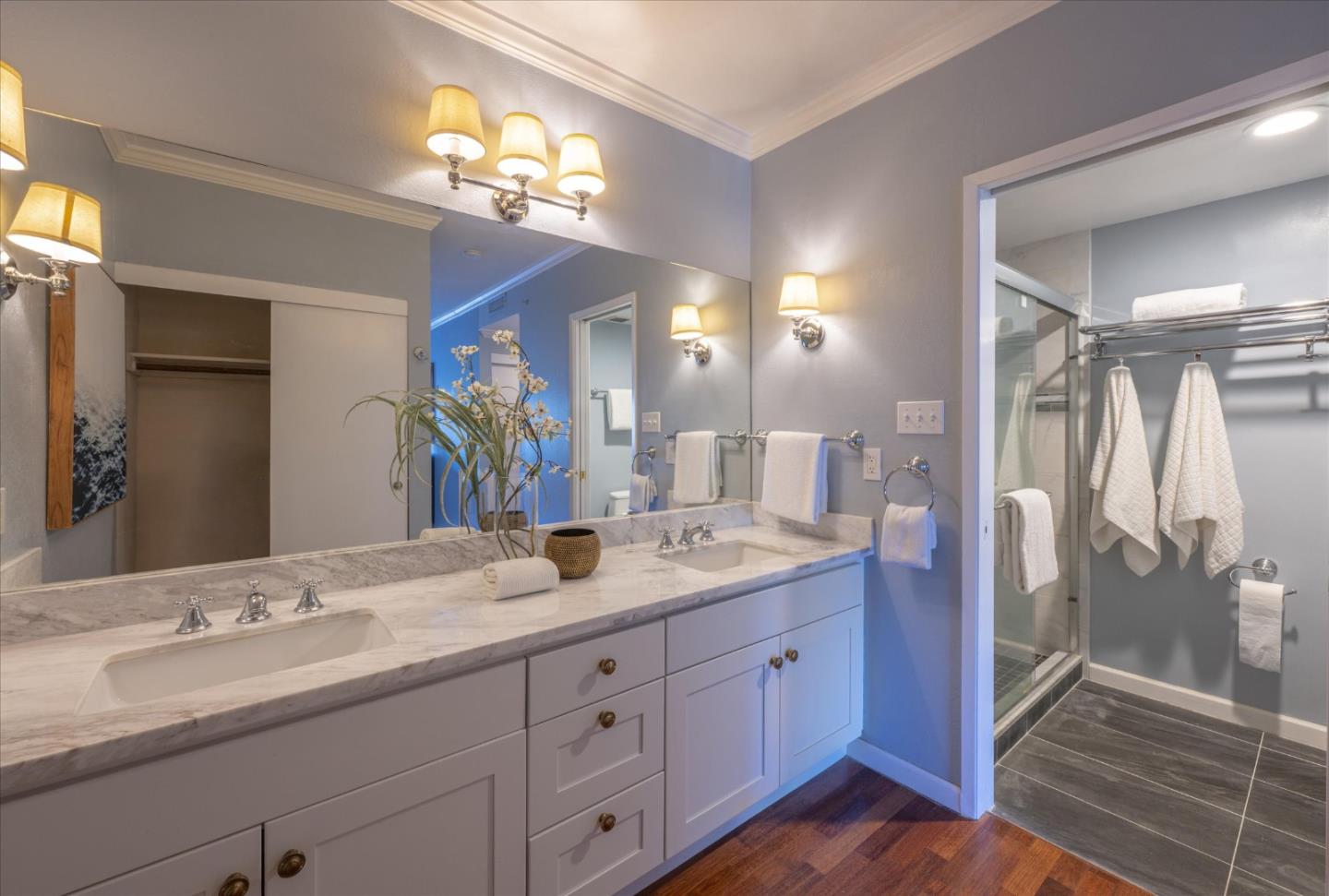 225 Virginia Avenue PH-D