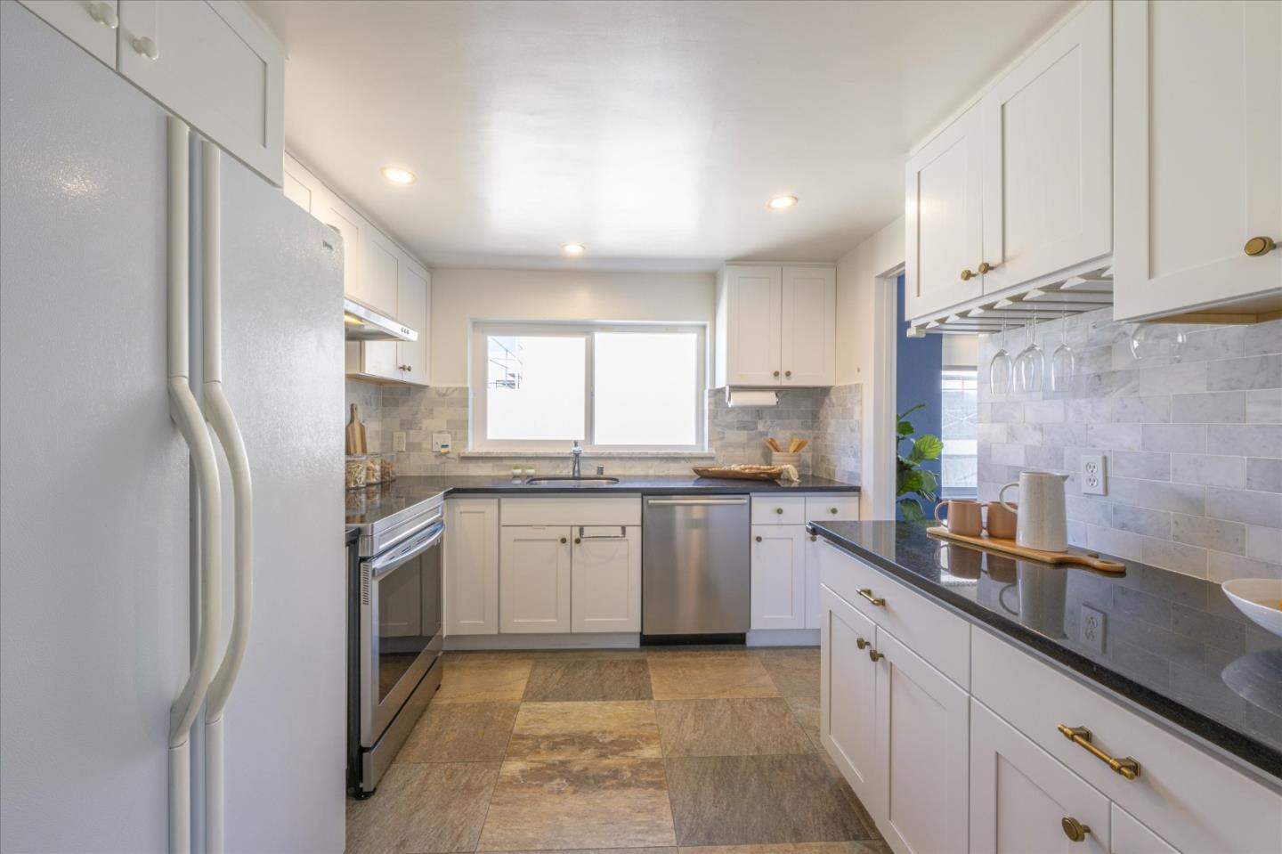 225 Virginia Avenue PH-D