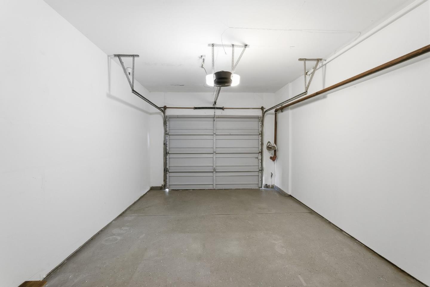 480 Pointe Pacific 1