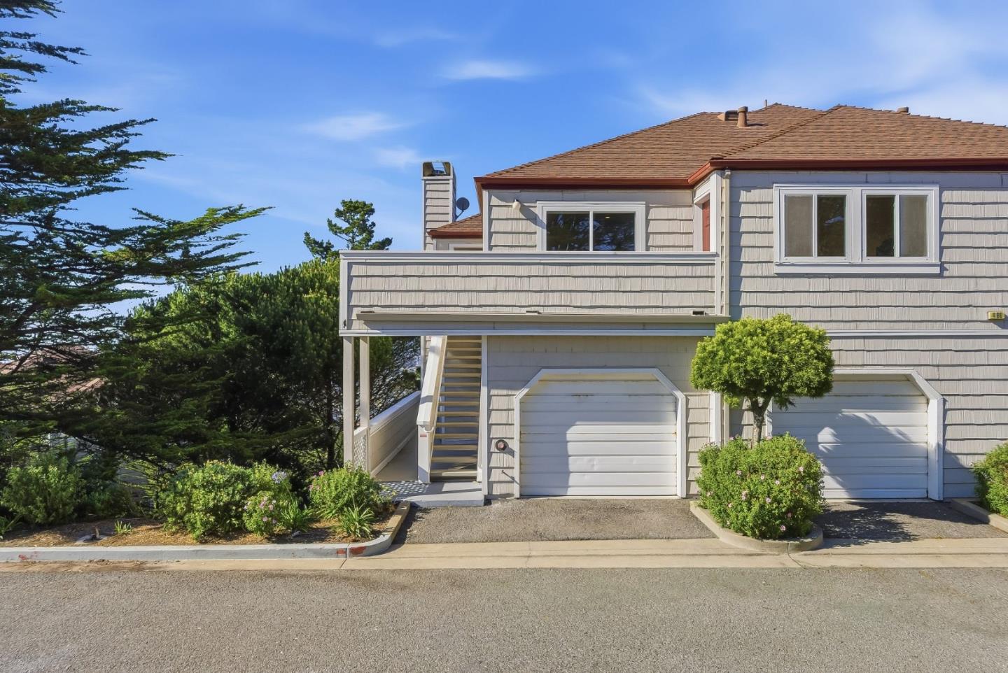 480 Pointe Pacific 1