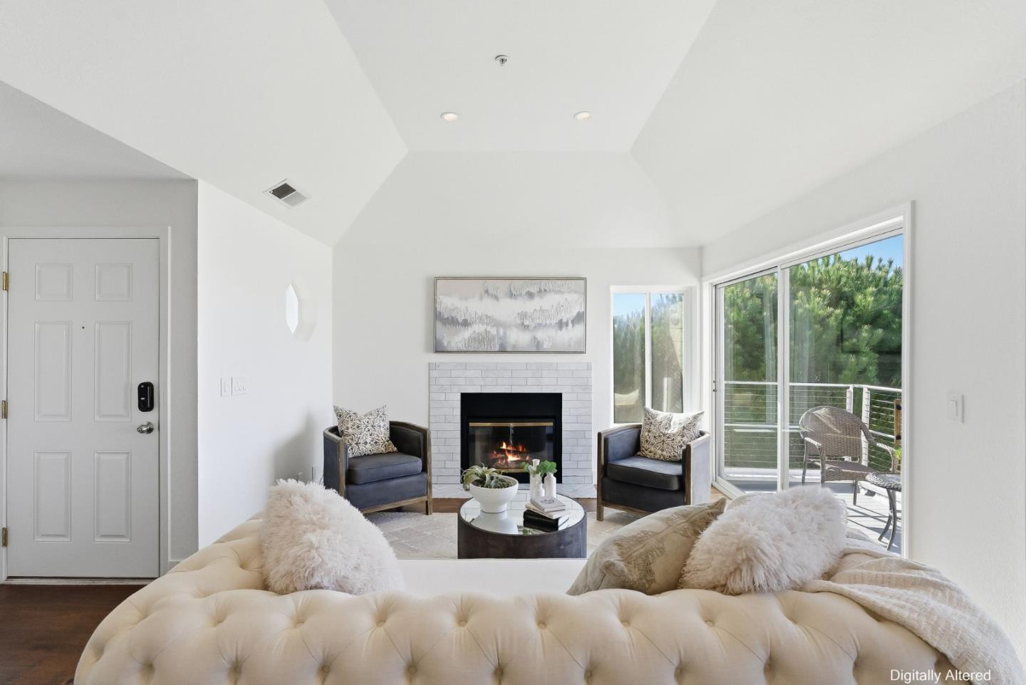 480 Pointe Pacific 1