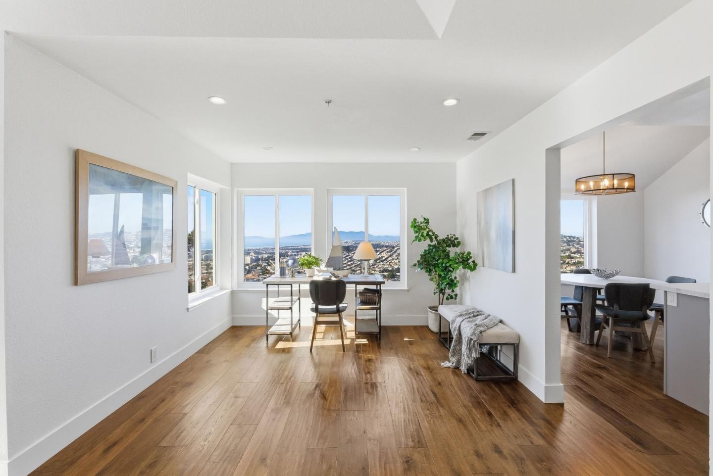 480 Pointe Pacific 1