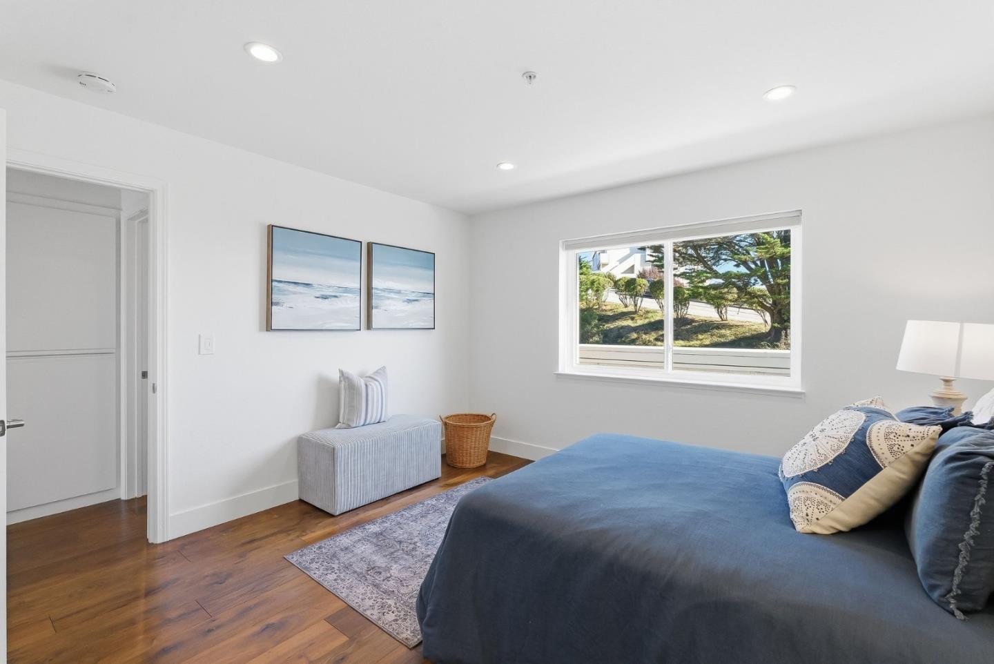 480 Pointe Pacific 1