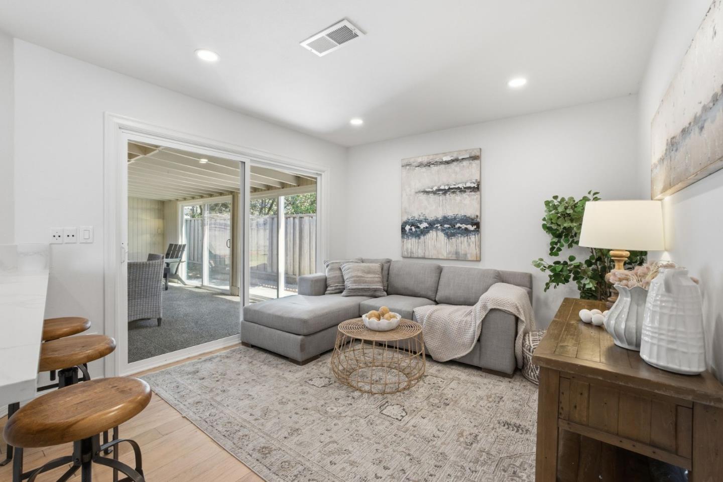 150 Tiller Court