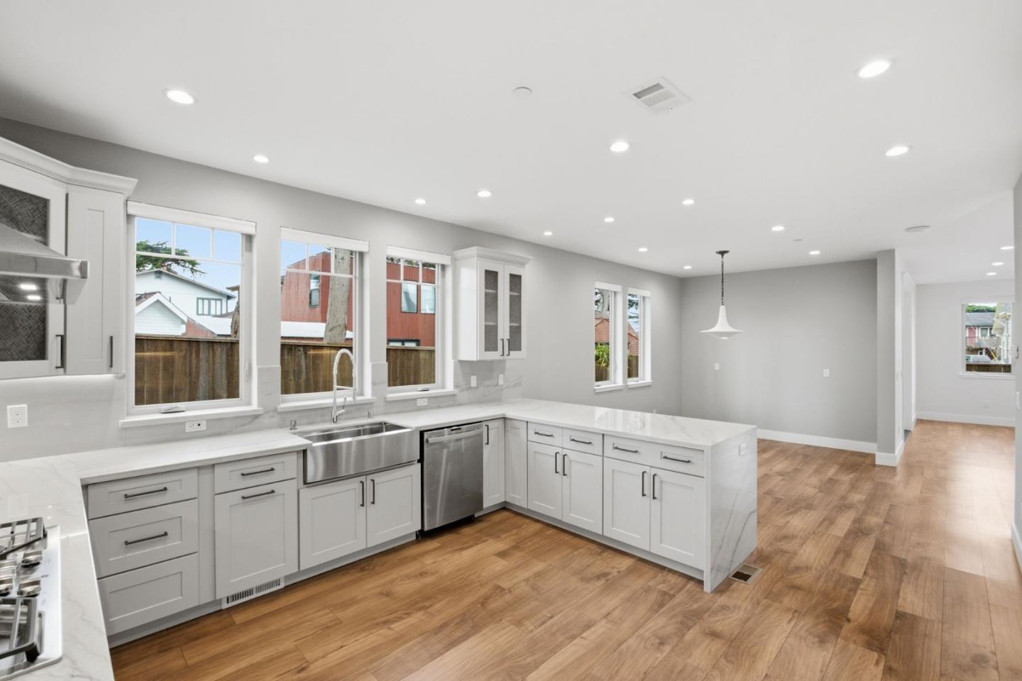 61 Wylvale AVE
