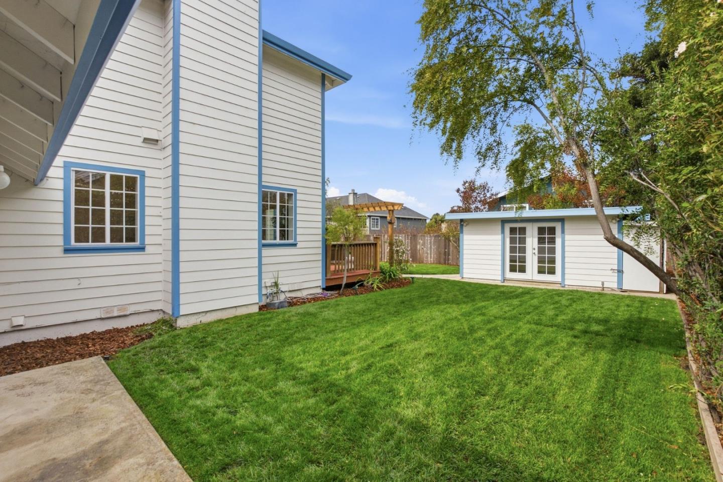 624 Highland AVE
