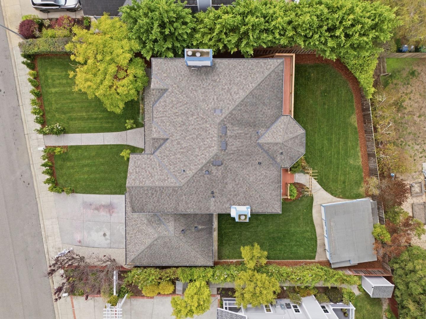 624 Highland AVE