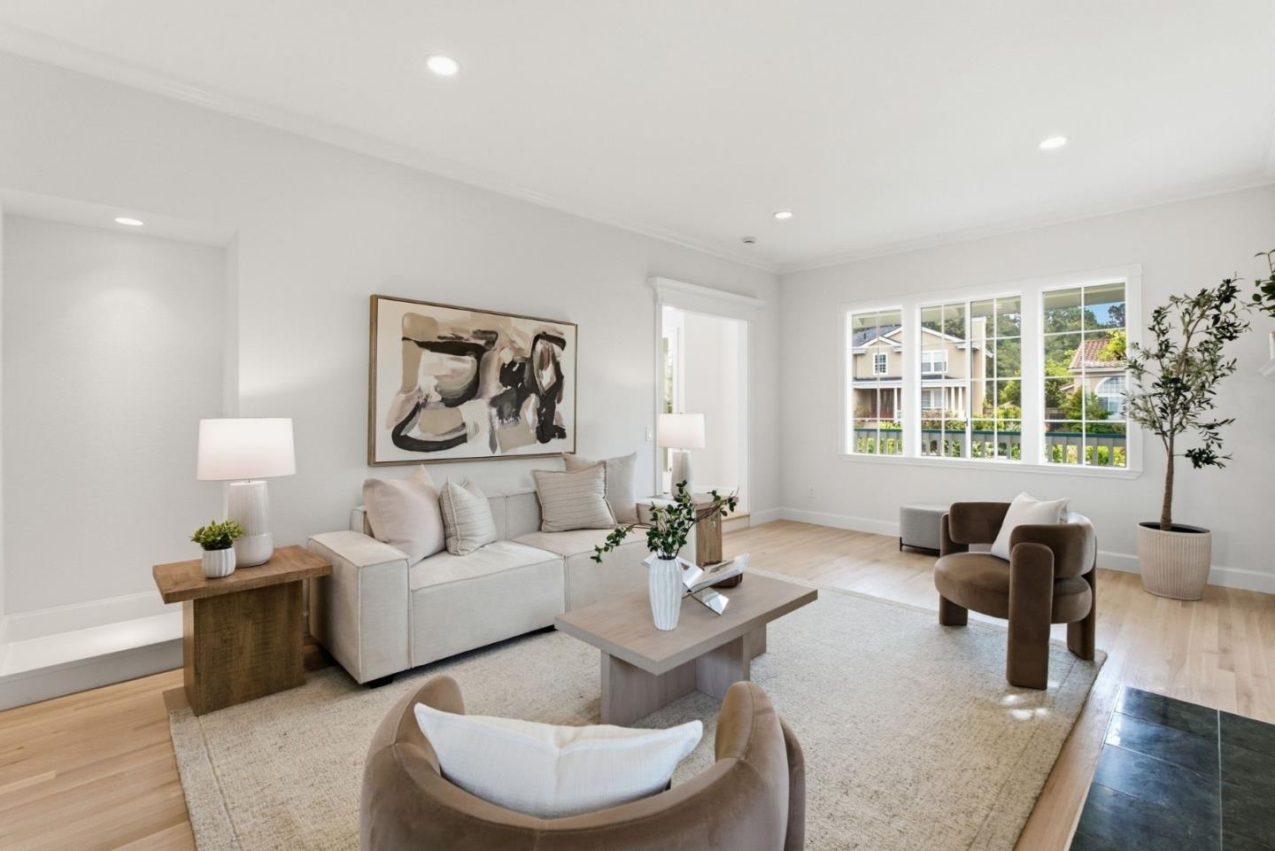 624 Highland AVE