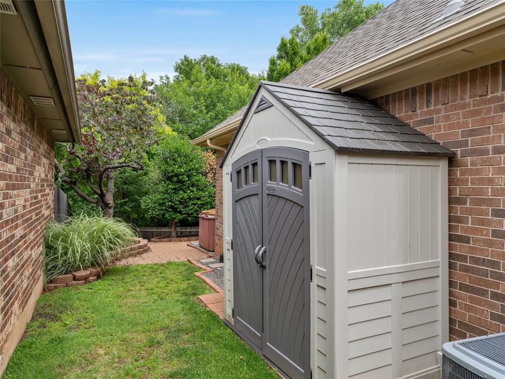 11112 Springhollow Court