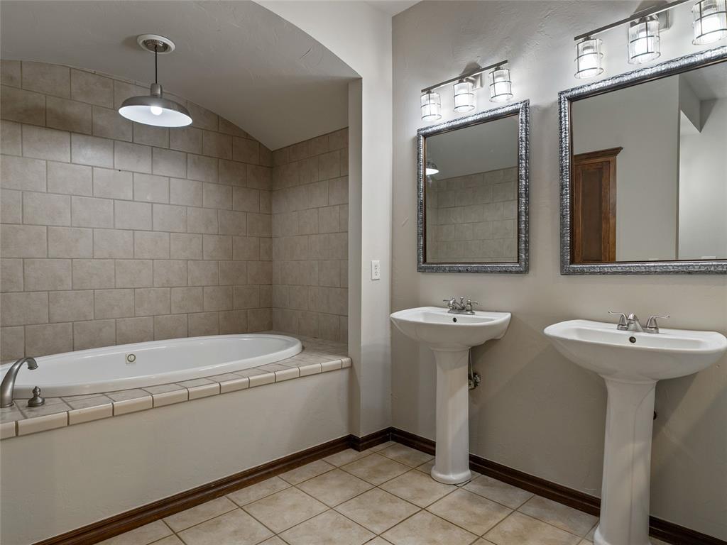 11112 Springhollow Court