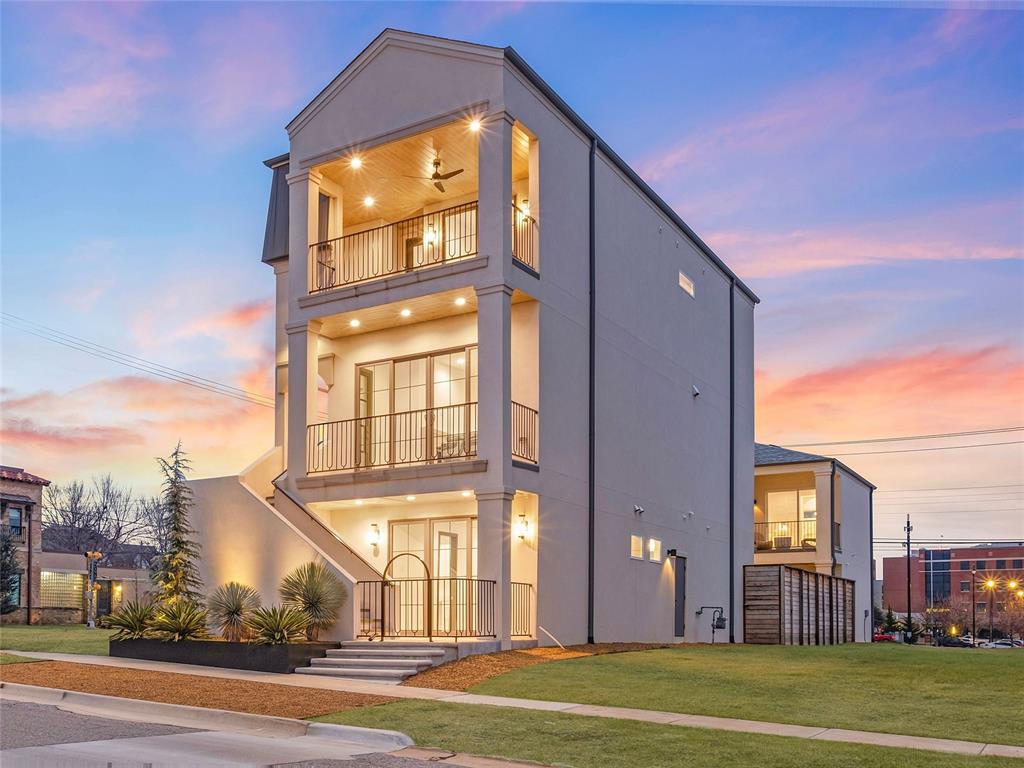 527 NW 7th Street