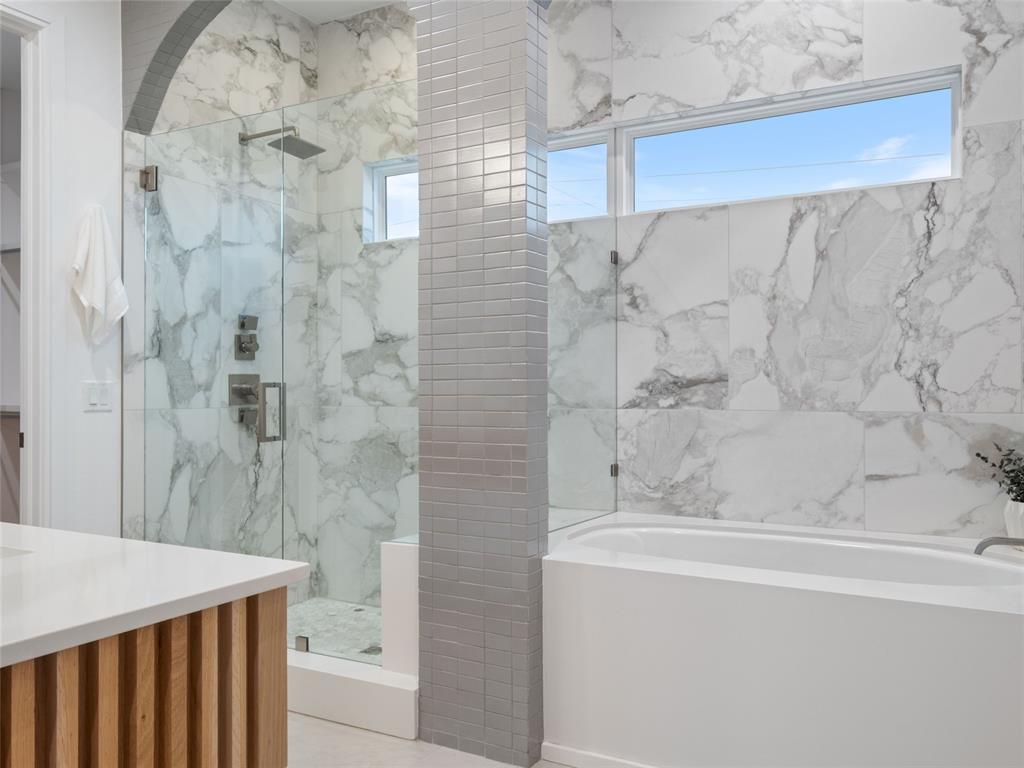 527 NW 7th Street