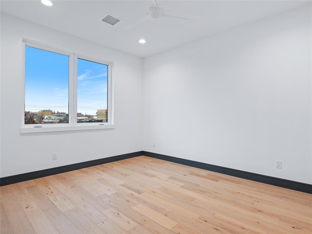 527 NW 7th Street