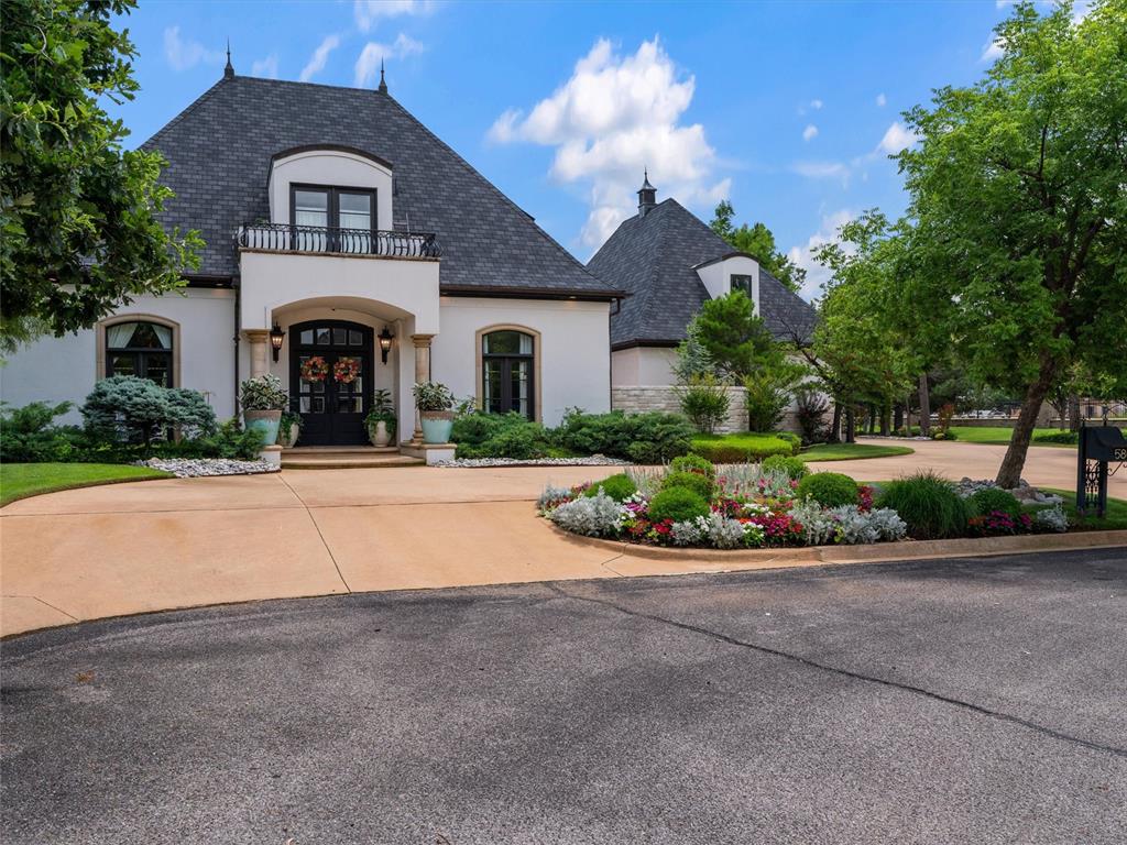 5808 Mistletoe Court