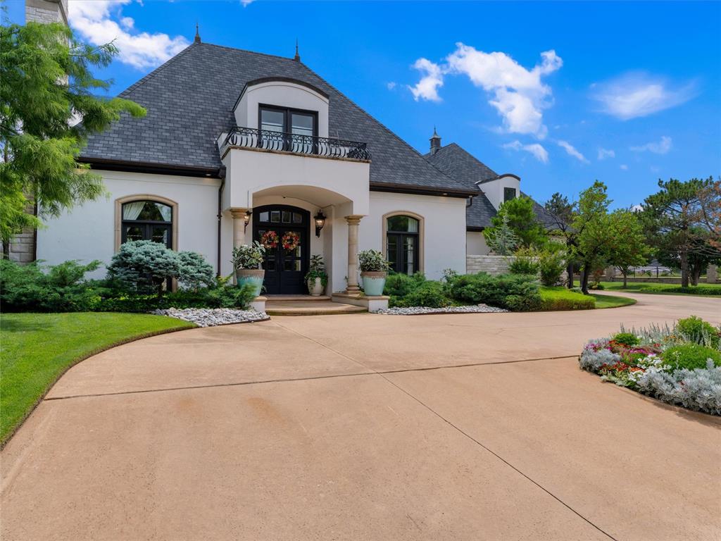 5808 Mistletoe Court