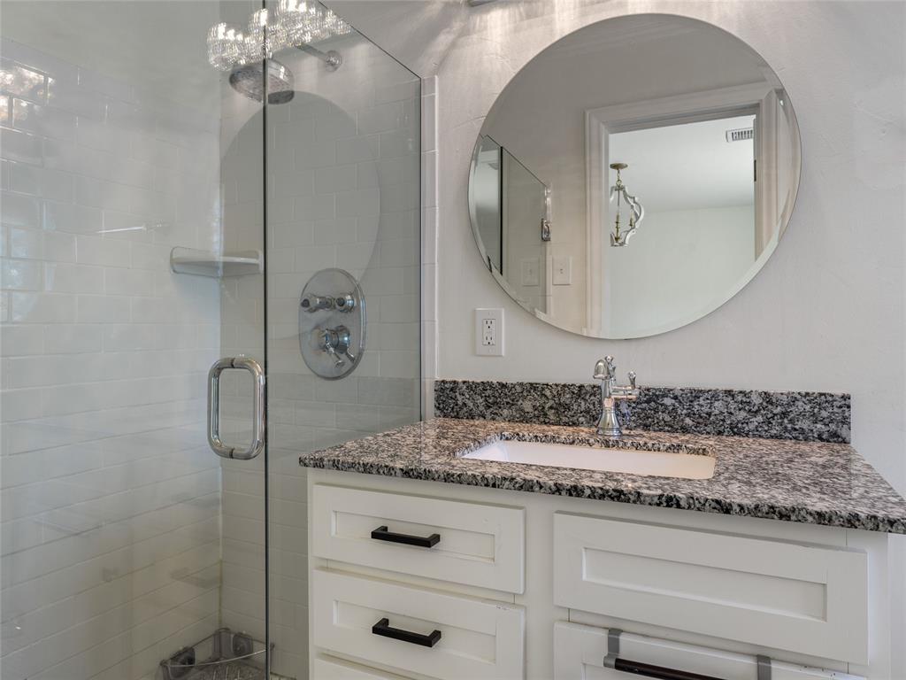 212 Edgemere Court