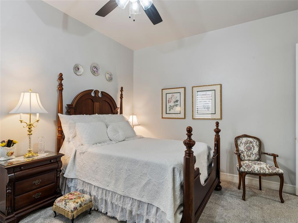 2924 Wood Thrush Way