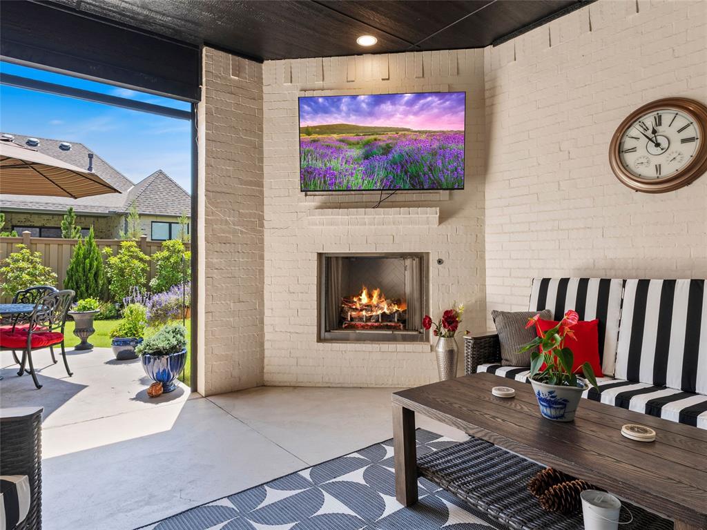2924 Wood Thrush Way