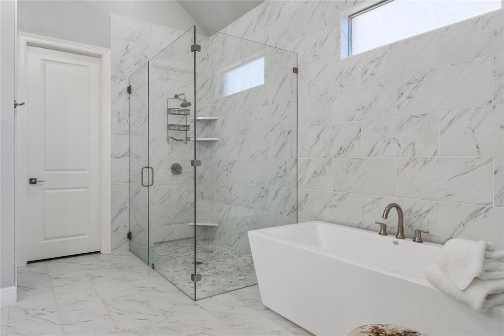 2924 Wood Thrush Way