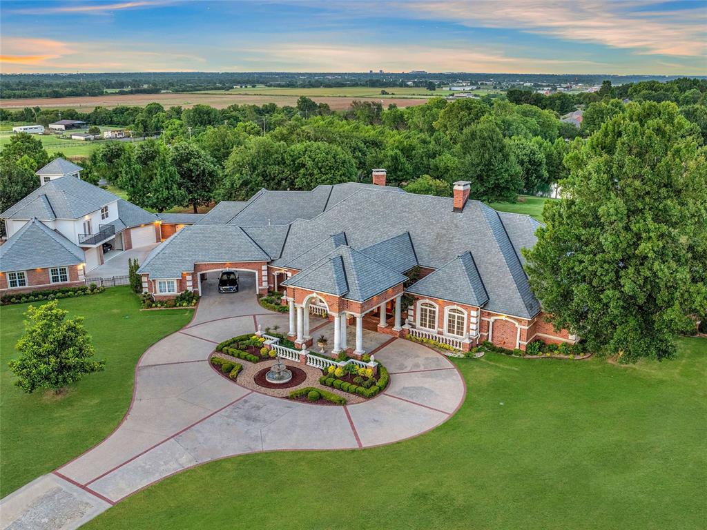 4550 Mayes Drive